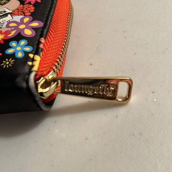 Loungefly Disney Pixar Coco Land of the Dead Family Small Zip Wallet - Picture 3 of 5